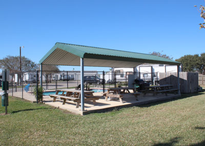 covered picnic tables bbq grill rv park port arthur